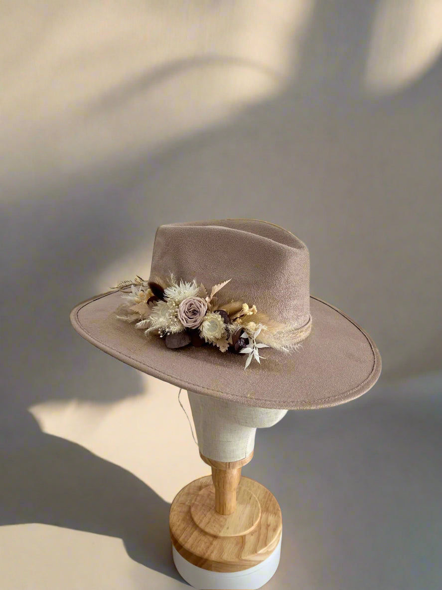 Fedora Flowers | ASTRANTIA