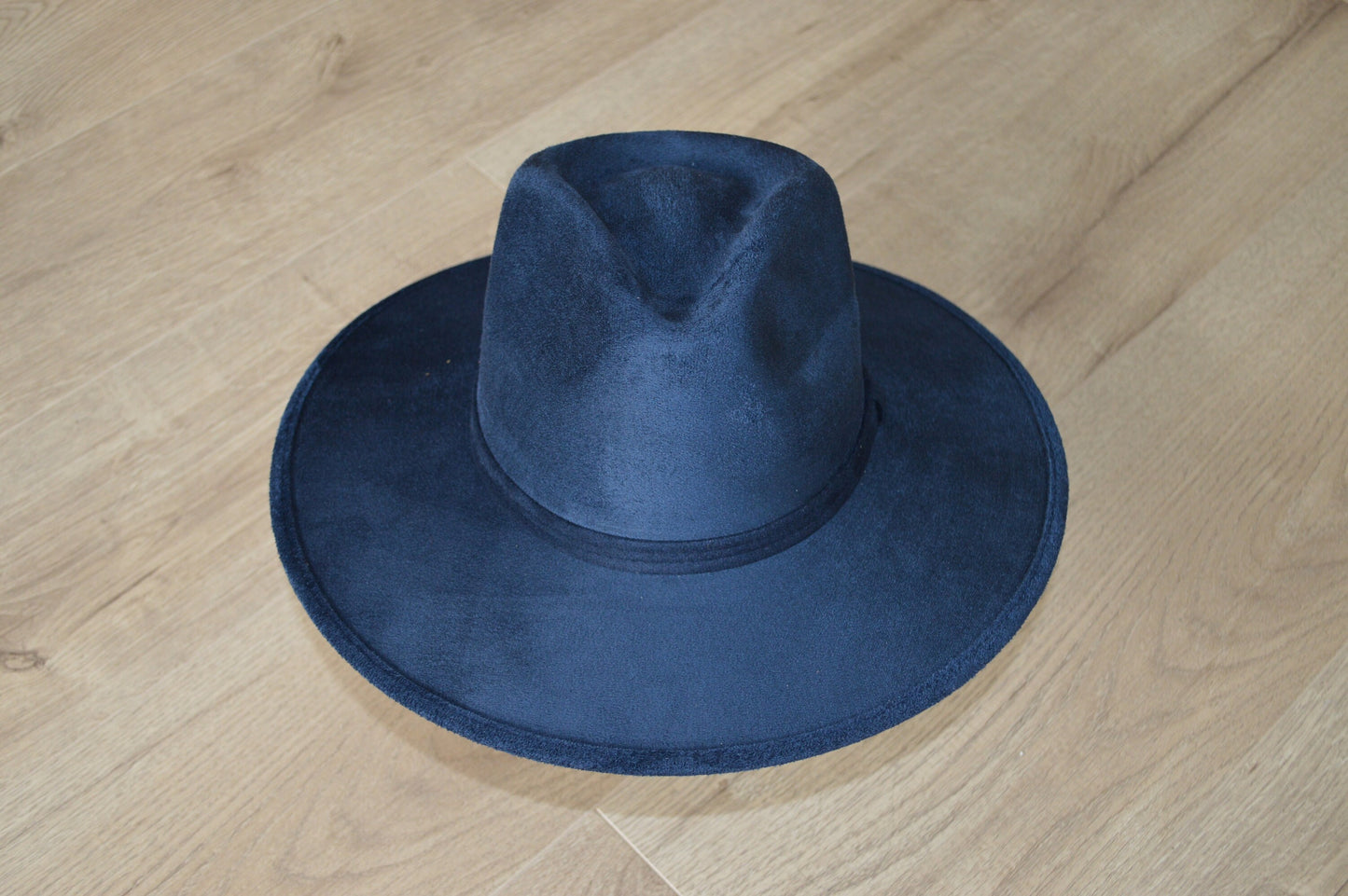 Fedora | DIANELLA