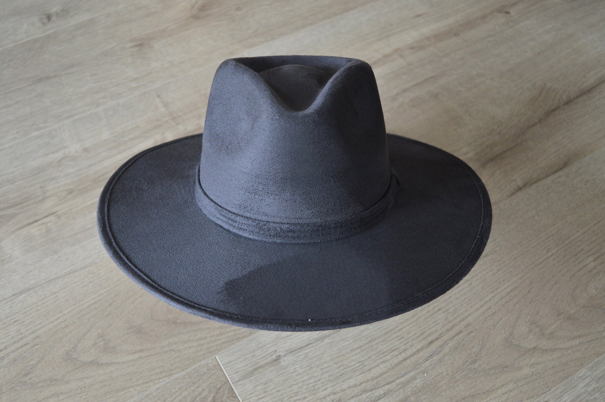 Fedora | LANTANA