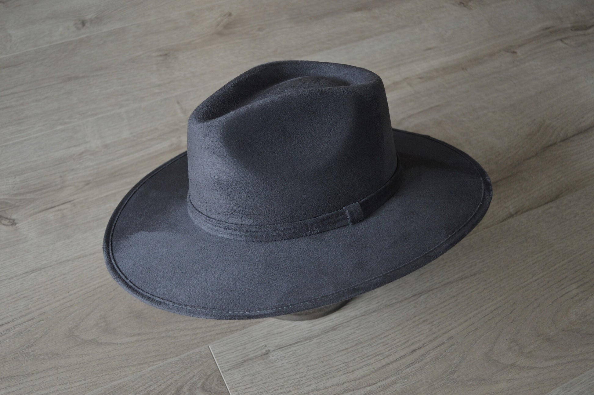 Fedora | LANTANA